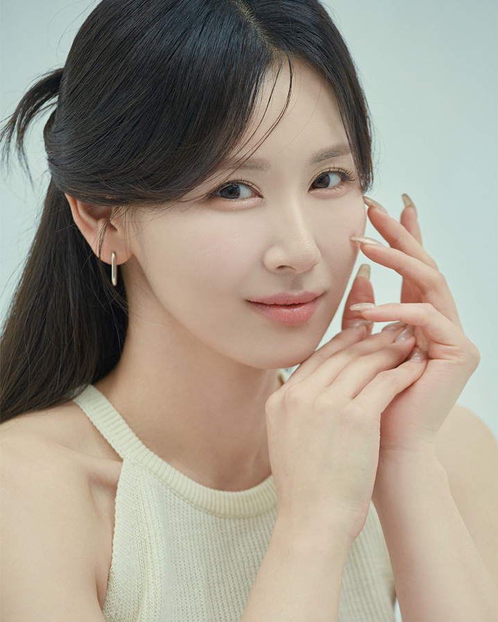 Yinee 이니